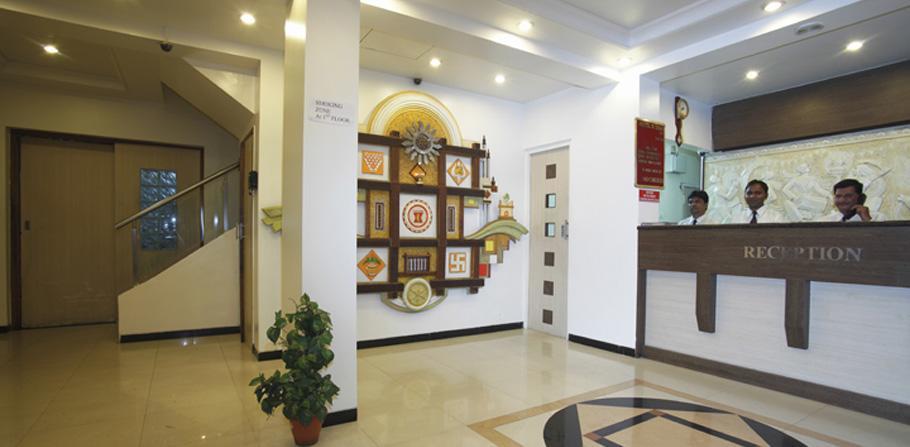 Suyash Deluxe Hotel